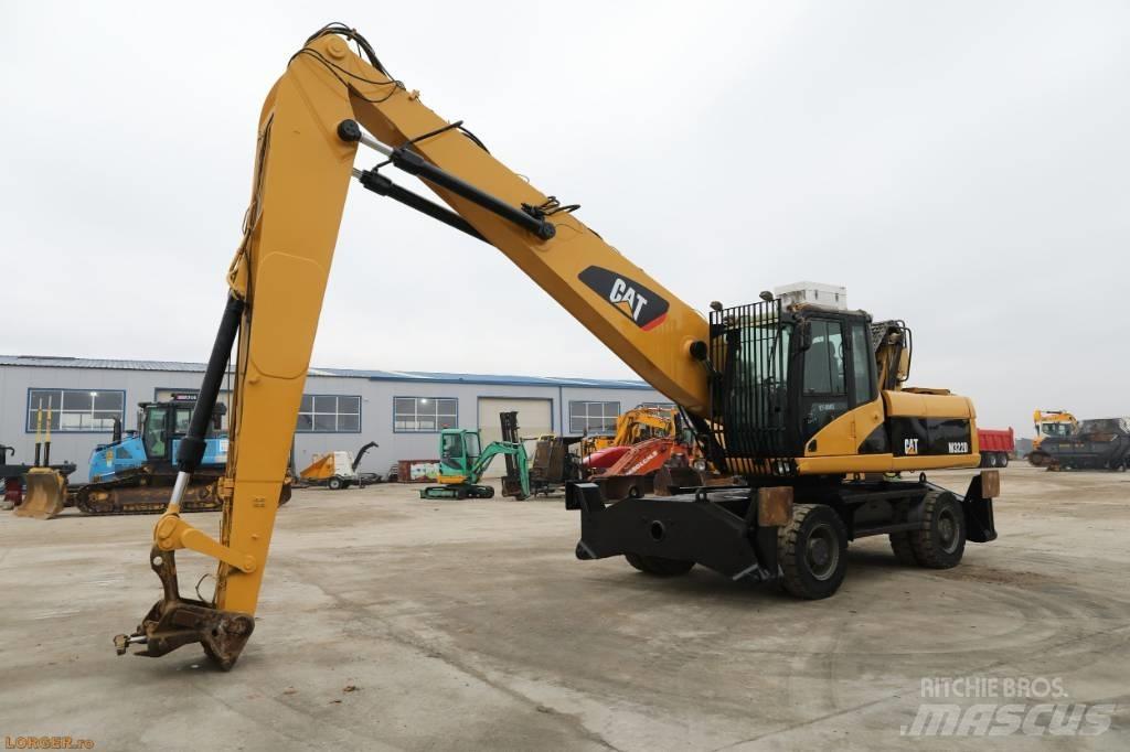 CAT M 322 D Movimentazione rifiuti