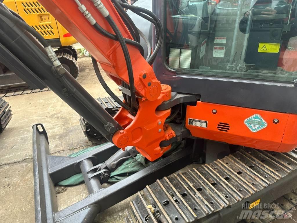 Kubota U 35 Miniescavatori