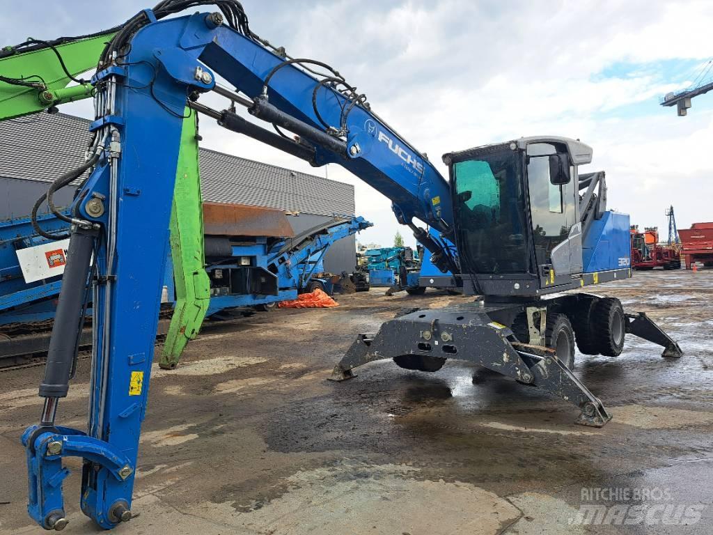 Fuchs MHL320F Movimentazione rifiuti