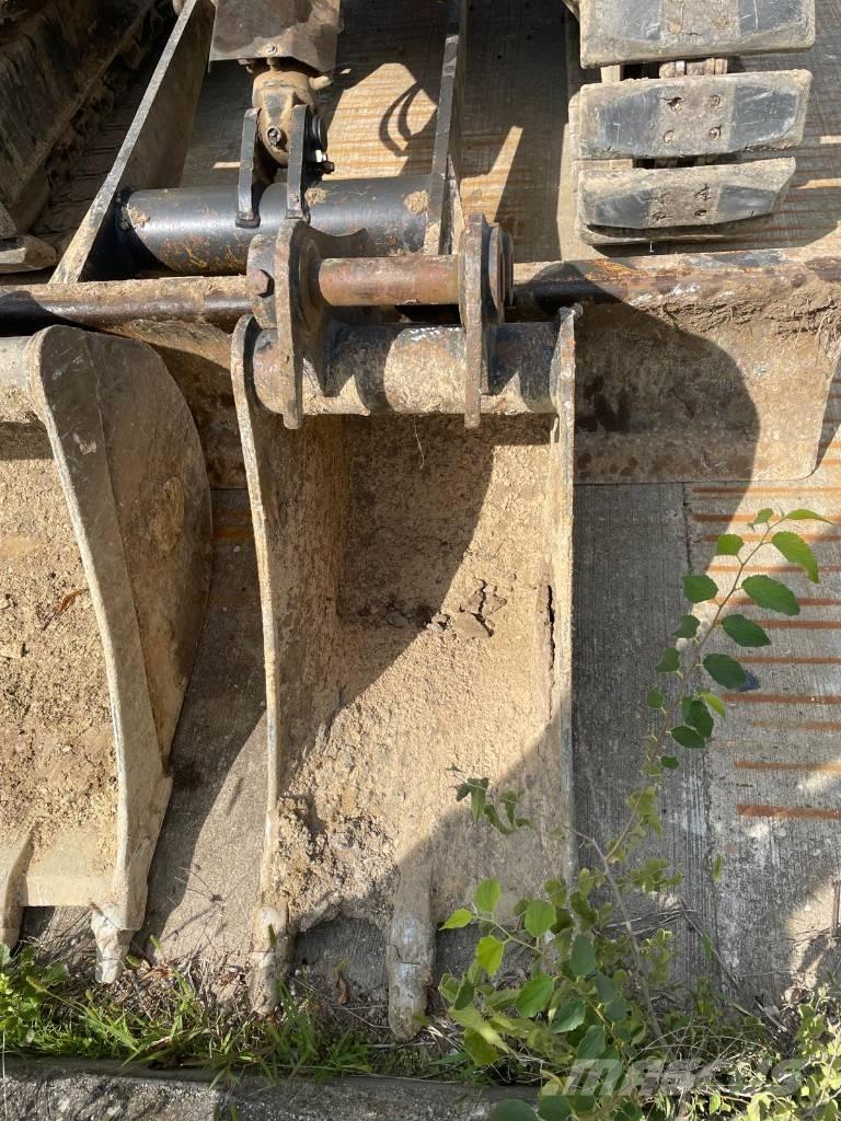 Komatsu PC 80 MR-5E0 Escavatori medi 7t - 12t