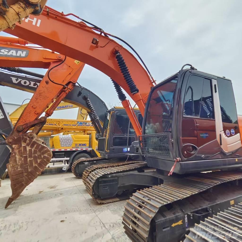 Hitachi ZX 210 Escavatori cingolati