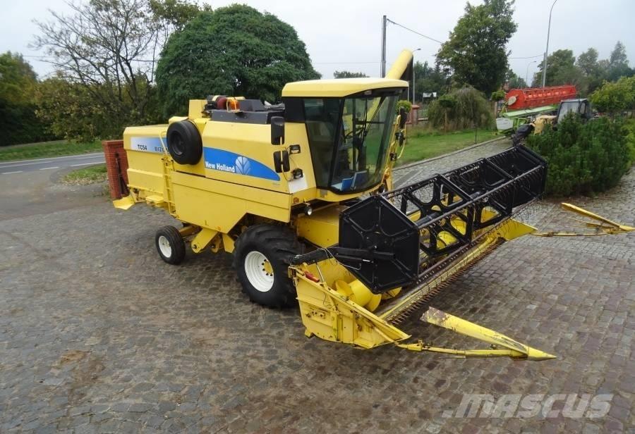 New Holland TC 54 Mietitrebbiatrici