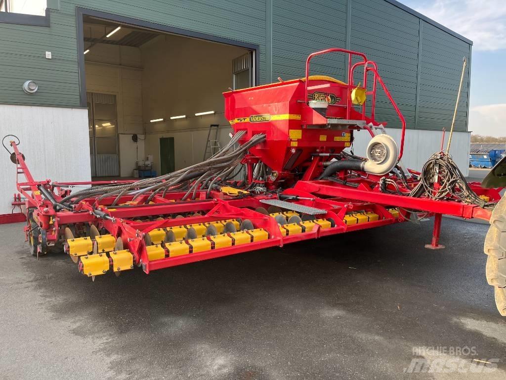 Väderstad Rapid800 Perforatrici
