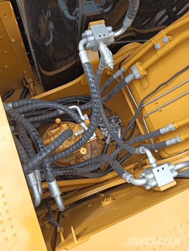 CAT 320 D Escavatori cingolati