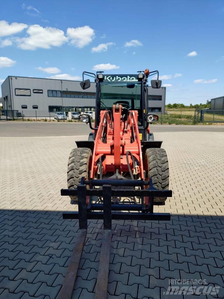 Kubota R 070 Pale gommate