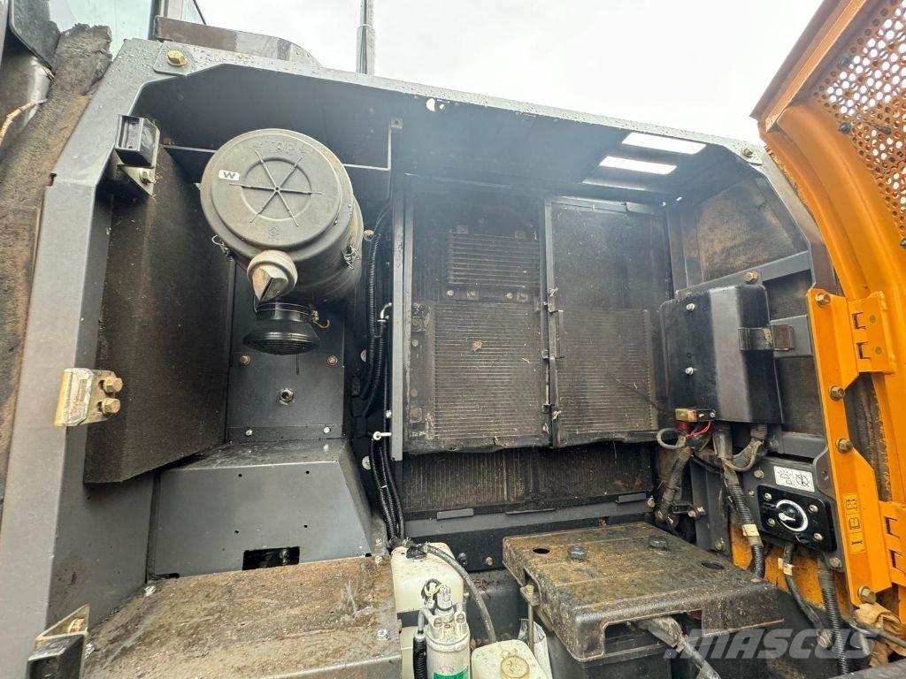 CASE CX 180 D Escavatori cingolati