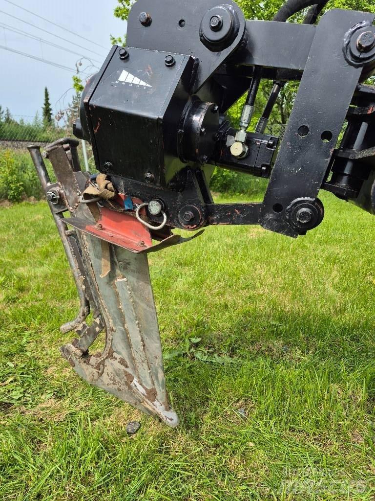 Ditch Witch R300 Scavafossi