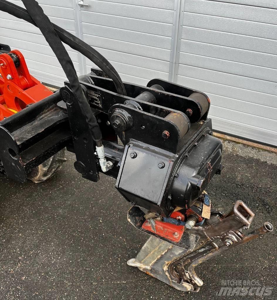 Ditch Witch R300 Scavafossi