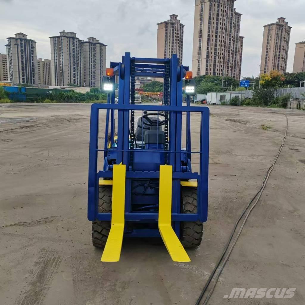 Komatsu FD 30 T-17 Carrelli elevatori diesel