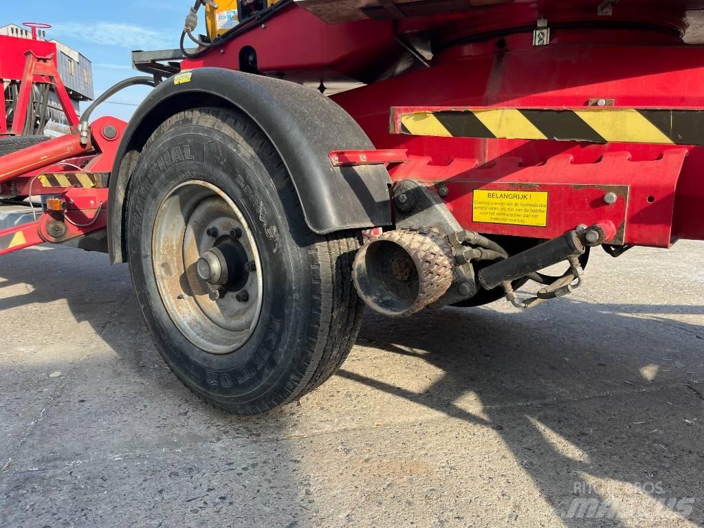 Denka-Lift DL 28 Piattaforme aeree su rimorchio