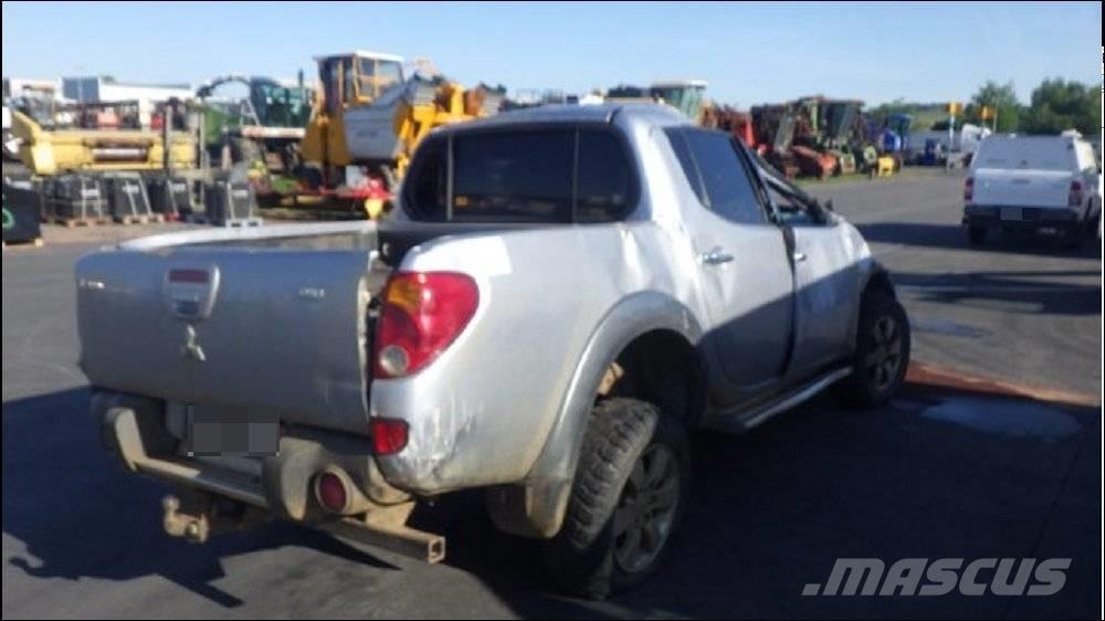 Mitsubishi L 200 3 Pick up/Fiancata ribaltabile