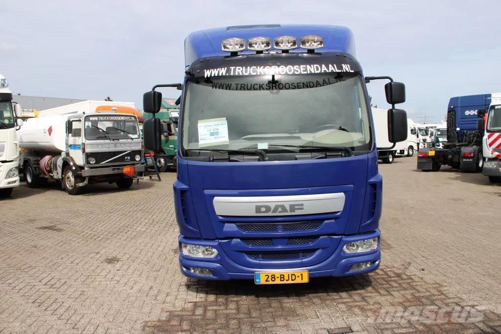 DAF LF 230 + EURO 6 Camion per trasporto animali