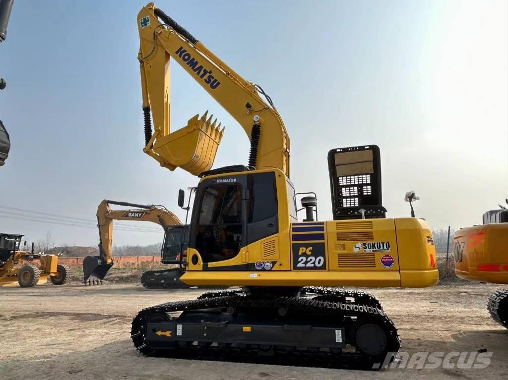 Komatsu 220 Escavatori cingolati