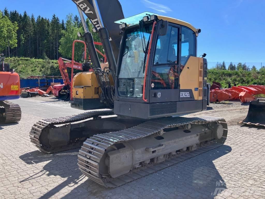 Volvo ECR235EL Escavatori cingolati