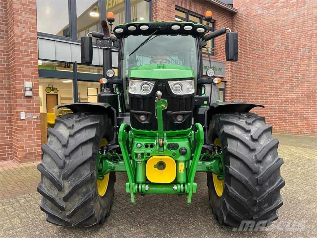 John Deere 6155R Trattori