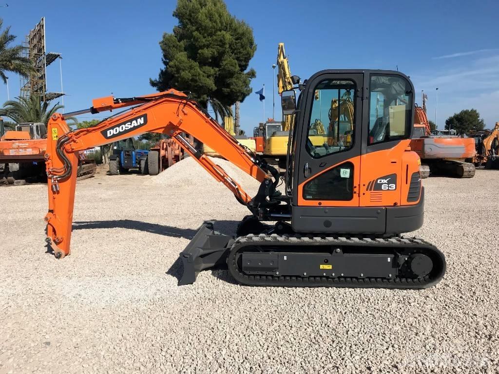 Doosan DX 63-3 Miniescavatori