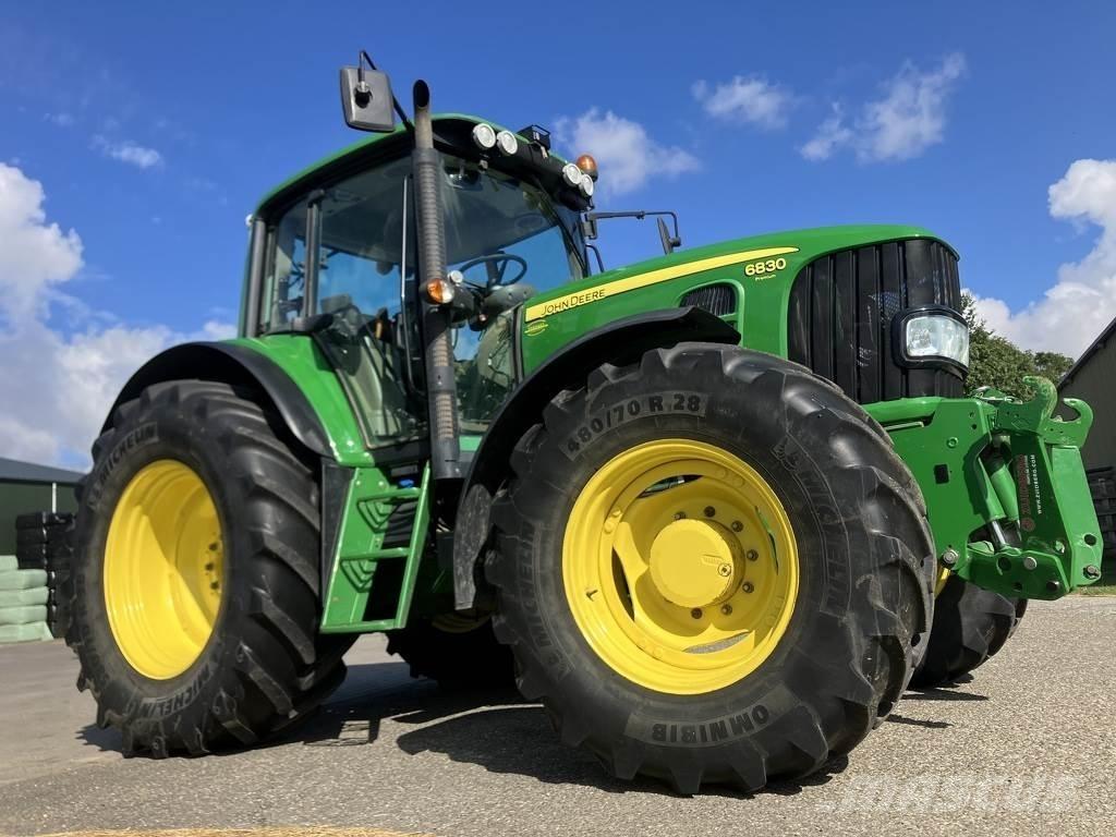 John Deere 6830 Trattori