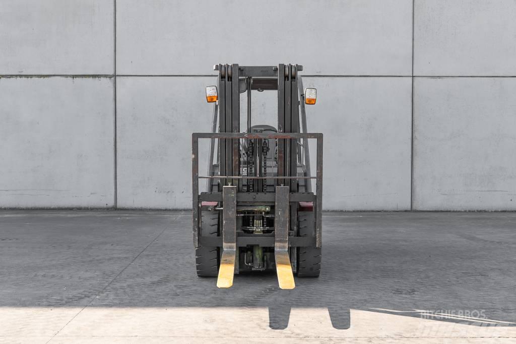 Manitou MI 30 D Carrelli elevatori diesel