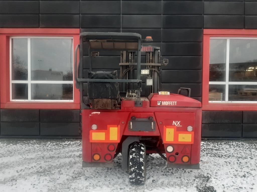 Moffett M5 25.3 Carrelli elevatori diesel