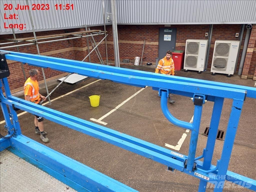 Genie GS 3369 Piattaforme a pantografo