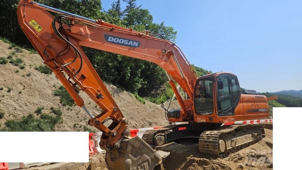Doosan DX 300 LC Escavatori cingolati