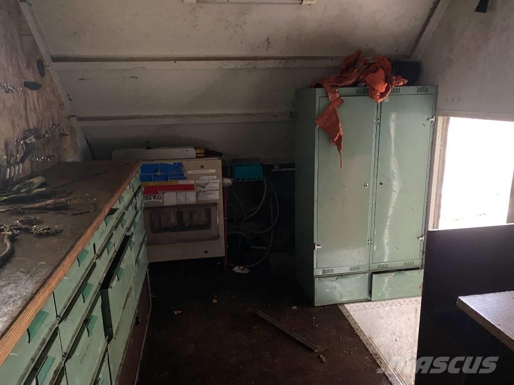 DAF AE55CE Piattaforme aeree su rimorchio