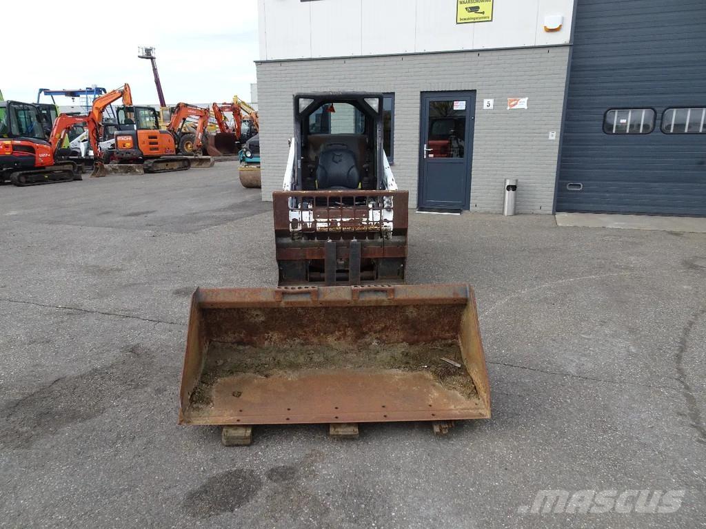 Bobcat T110 Mini Pale Gommate