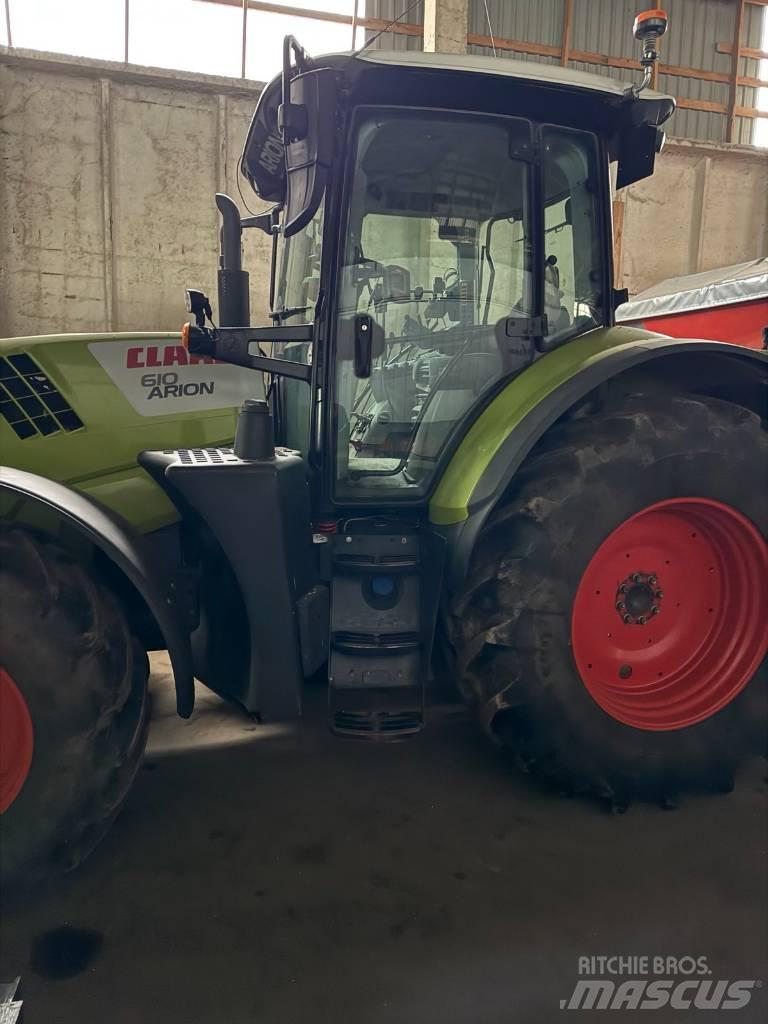 CLAAS Arion 610 CIS Trattori