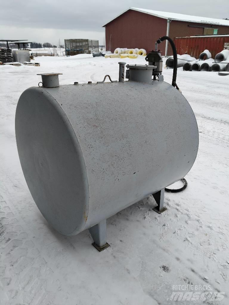  Farmarisäiliö 1300 L Agricoltura - Altro