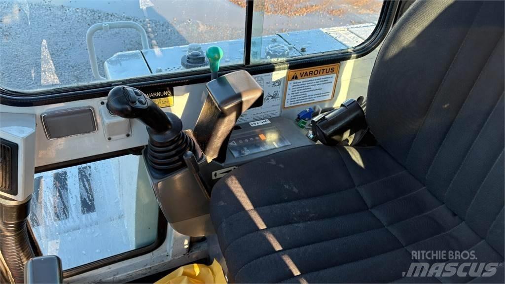Takeuchi TB 145 Miniescavatori