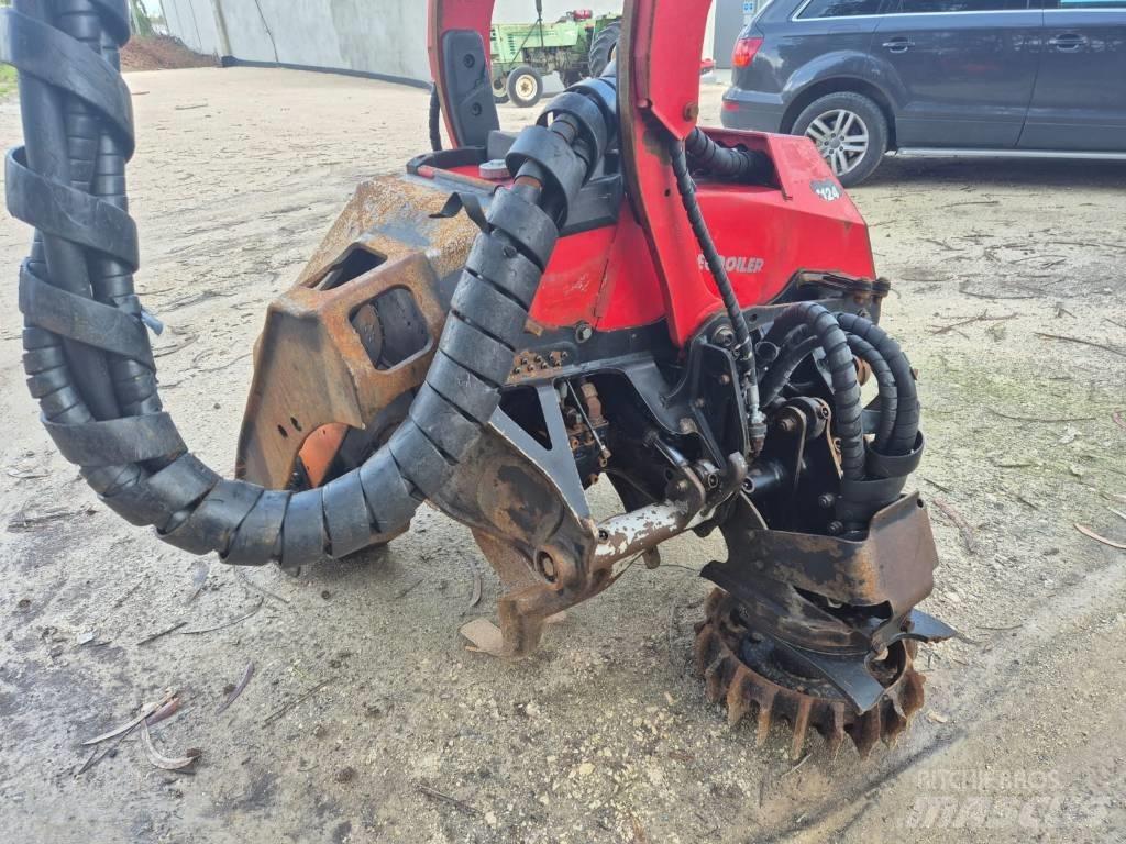 Komatsu C 124 Decespugliatrici e trinciatrici idrauliche
