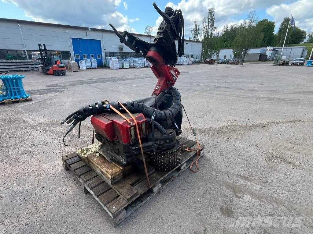 Komatsu S92 Decespugliatrici e trinciatrici idrauliche