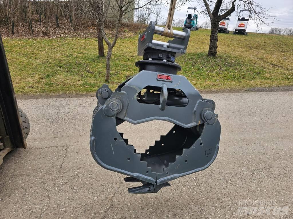 Geel UG 08 Pinze