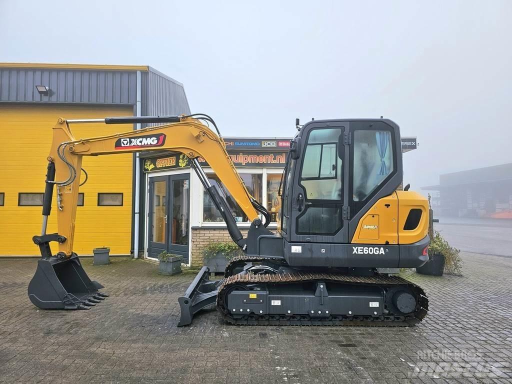 XCMG XE60GA Miniescavatori