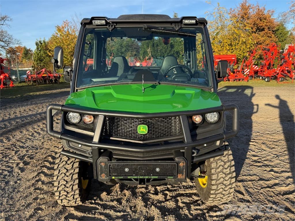 John Deere 835M Agricoltura - Altro