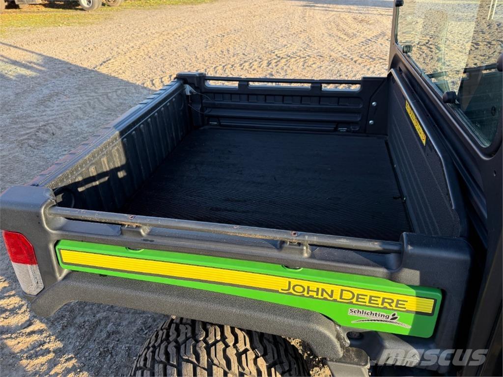 John Deere 835M Agricoltura - Altro