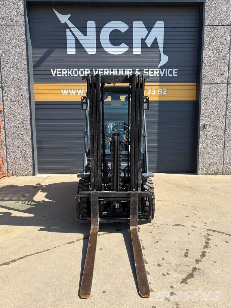 Toyota 8 FDF 25 Carrelli elevatori diesel