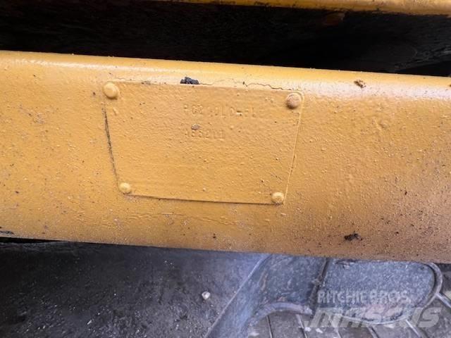 Komatsu PC 200 LC-6L Escavatori cingolati