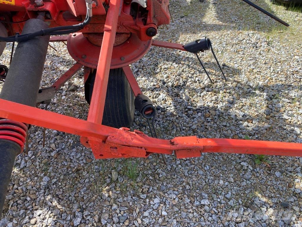 Kuhn GF8702 Ranghinatori