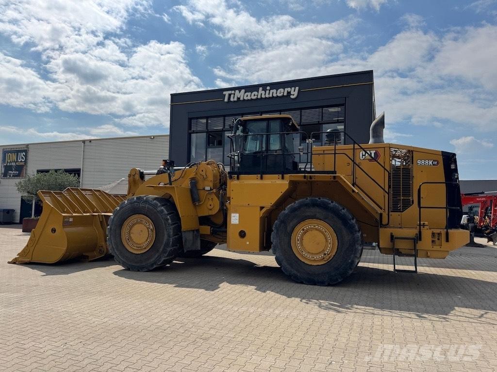 CAT 988K XE Pale gommate