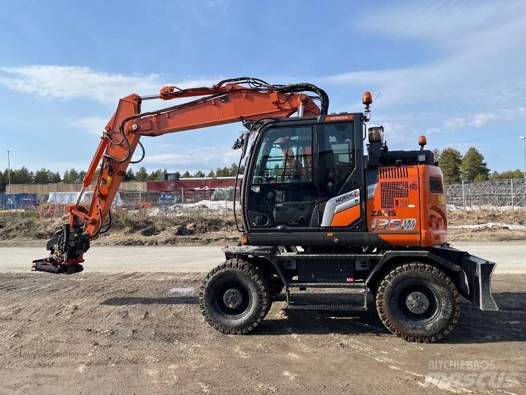 Hitachi ZX135W-7 Escavatori gommati