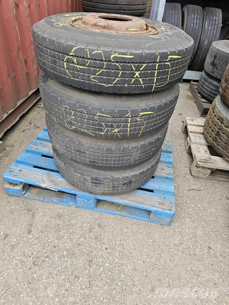 Pirelli 825X15 Trasporto - Altro
