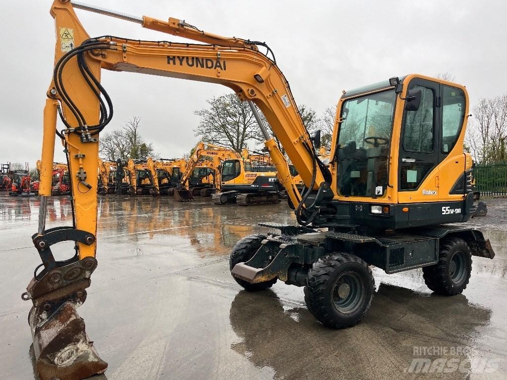 Hyundai R55W-9A Escavatori gommati