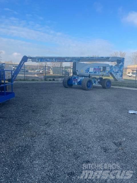 JLG 800 AJ Piattaforme a braccio telescopico