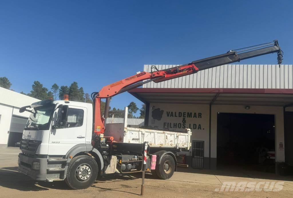 Mercedes-Benz 1833 Camion ribaltabili