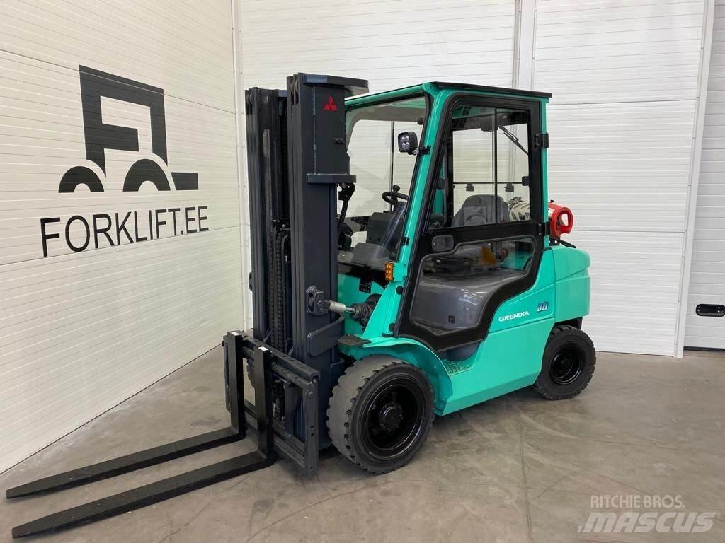 Mitsubishi FG30N Carrelli elevatori GPL