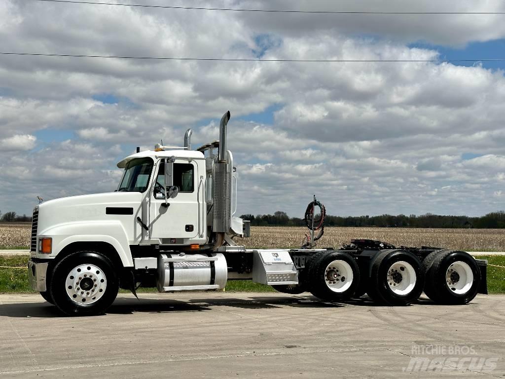 Mack CH 613 Motrici e Trattori Stradali