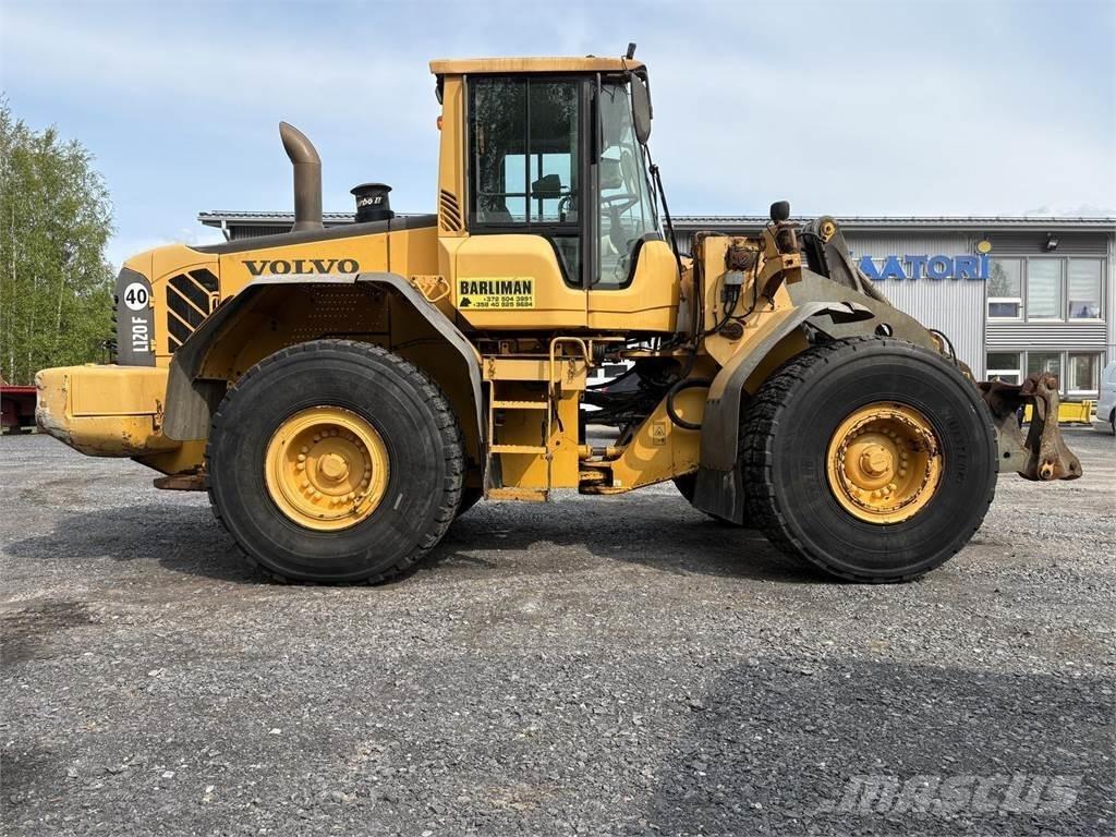 Volvo L120F Pale gommate