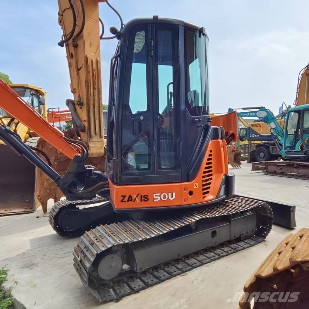 Hitachi ZX 50 U Miniescavatori