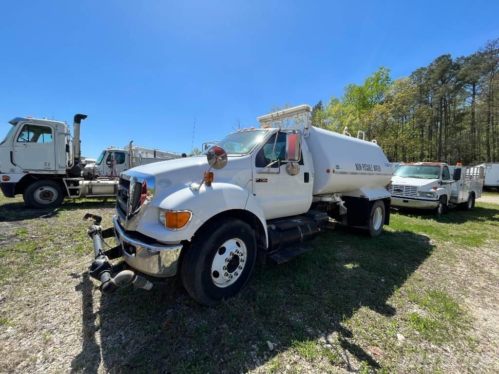 Ford F 750 XL SD Autocisterne